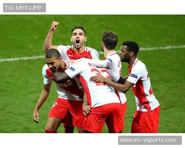 法媒报道罗马关注特鲁瓦18岁前锋德托贝特曼城摩纳哥等队同样有意